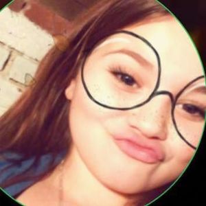 Meet your Posher, Lilly